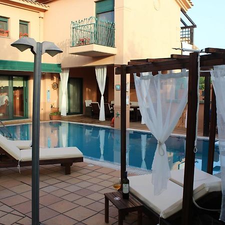 4-Seasons Pool Villa Near Meteora Tríkala Extérieur photo